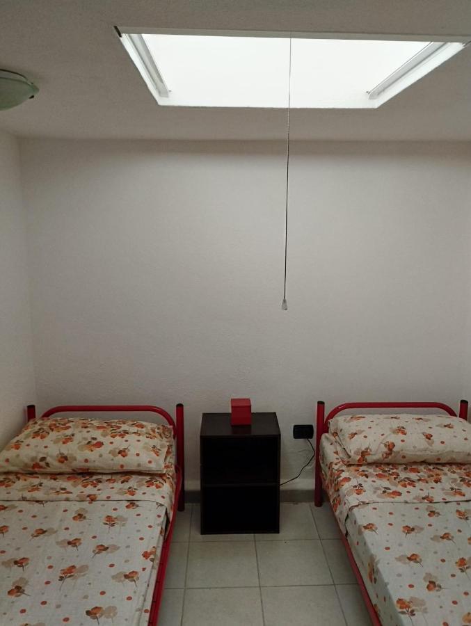 Casa Vacanze Cettina Home 3 Mt 50 Dal Mare Terra Mala Dış mekan fotoğraf